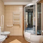 Hotel Muszyna 3* 무스지나