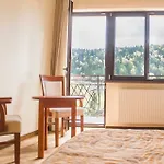 Hotel Muszyna 호텔 무스지나
