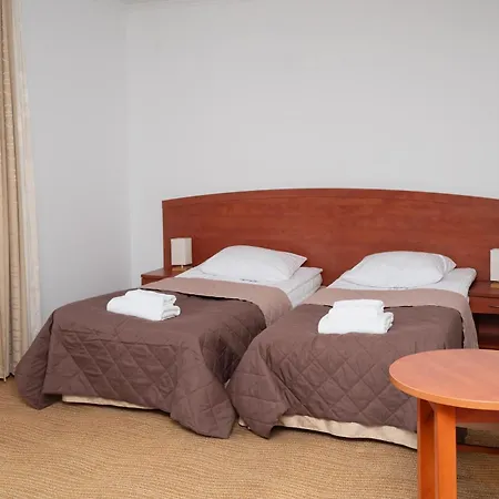 מלון Hotel Muszyna