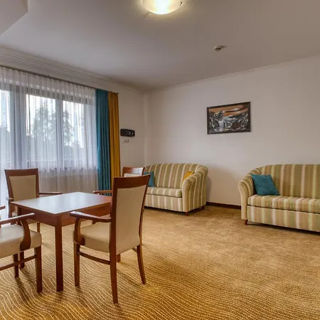 Hotel Muszyna 호텔 3*
